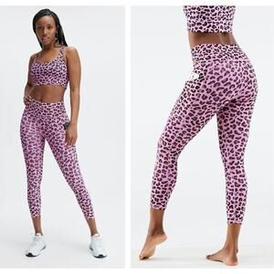 NEW Fabletics Oasis PureLuxe High-Waisted Capri in Light Rose Meru - Size XXS